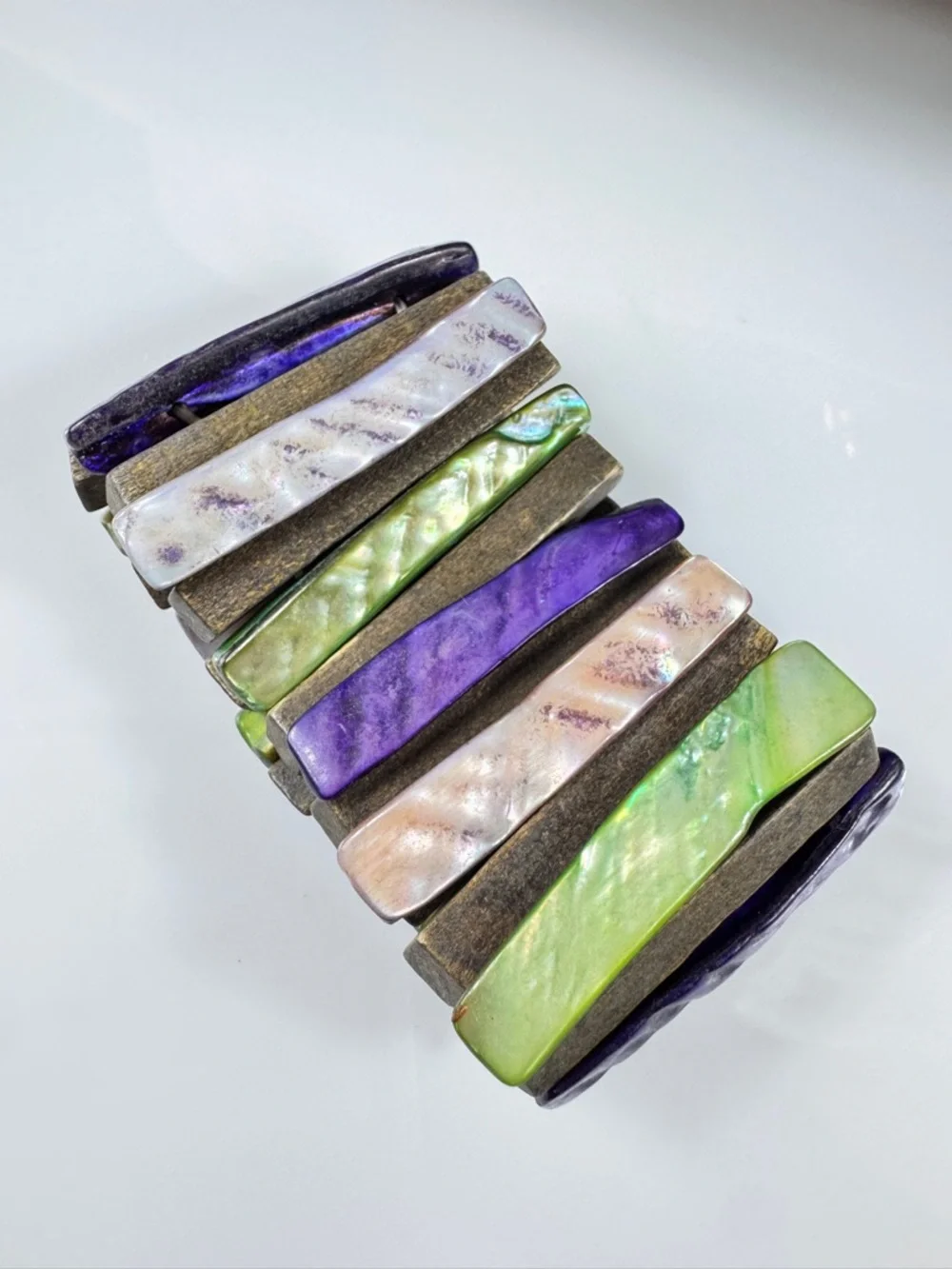 Colorblock Shell Stretch Bracelet in Purple, Lime & Neutral Tones